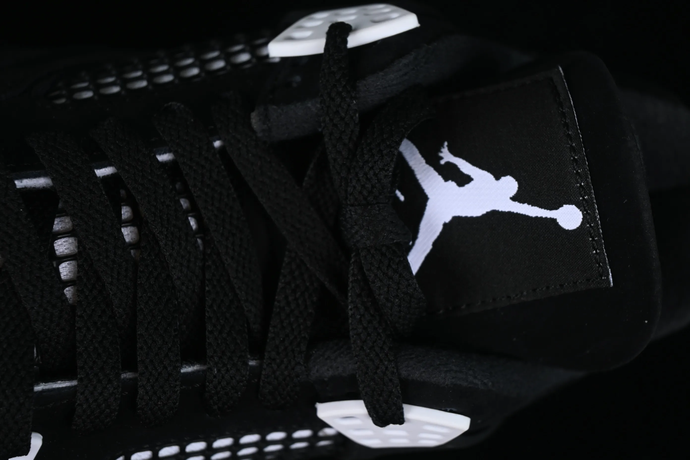 All categories Air Jordan Jordan series basketball shoes Air Jordan 4 GX foreign trade version Air Jordan 4 Retro "White Thunder" AJ4 Joe 4 White Thunder FQ8138-001